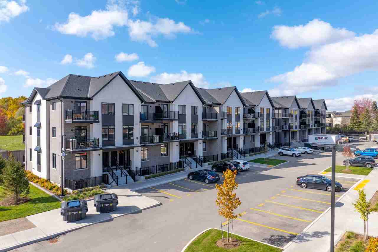 824 Woolwich Street #165 - Photo 2 of 15