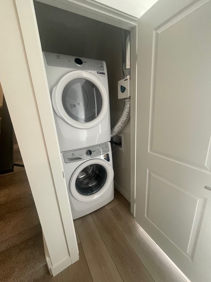 824 Woolwich Street #165 - Photo 4 of 15