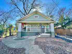 403 E Noble St - Photo 1 of 1