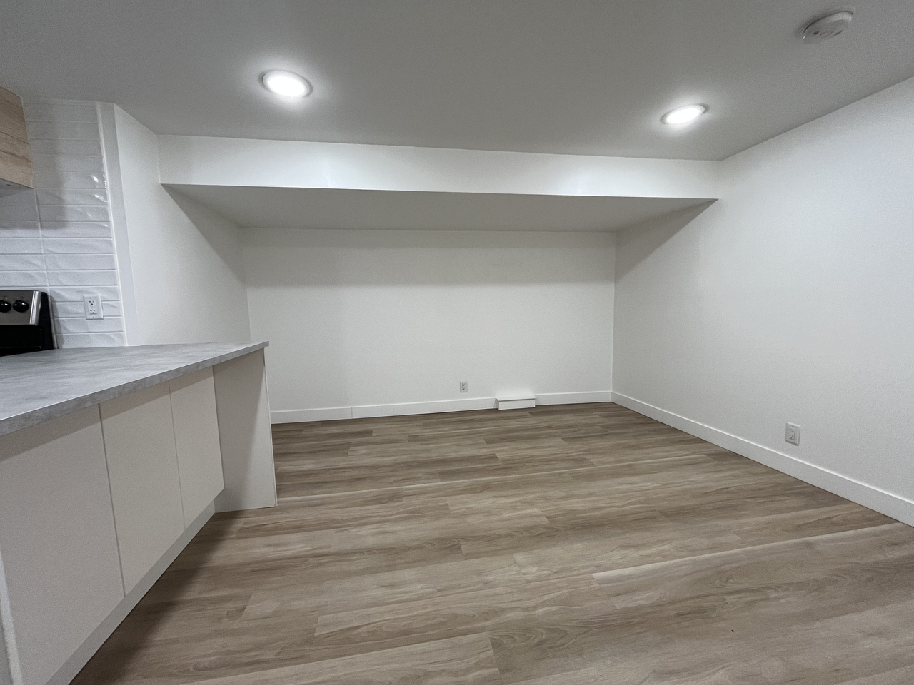 2136 Franklin Street - Photo 2 of 10