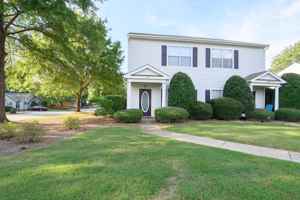 featured image of 1081 Princeton Pl