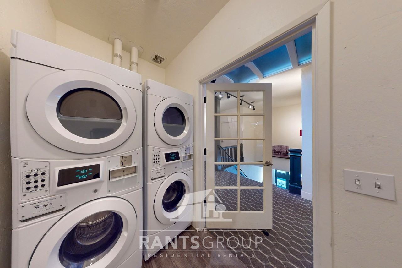Thompson Apartments - Photo 7 of 50
