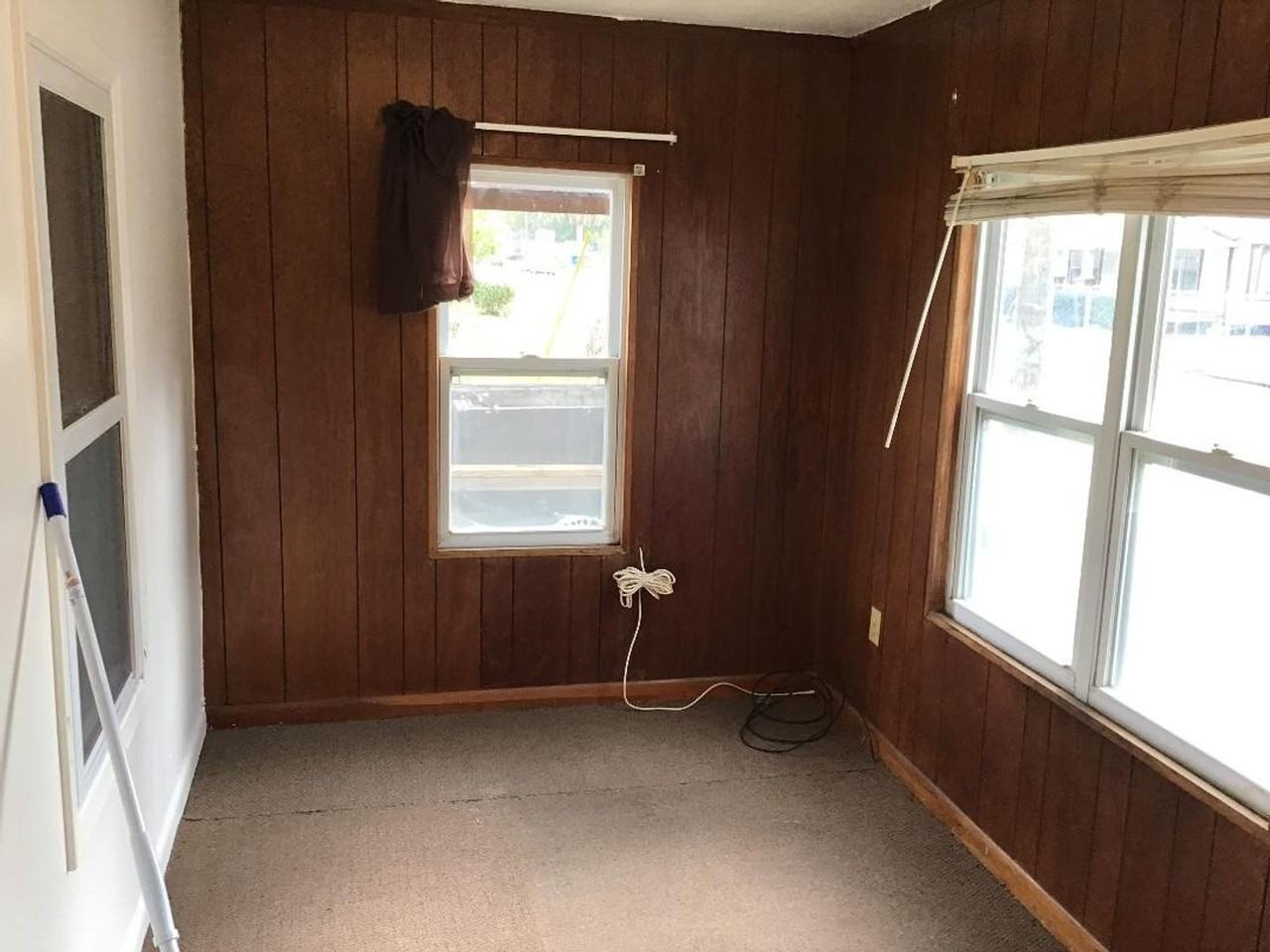 21524 Se 65th Ave - Photo 2 of 8