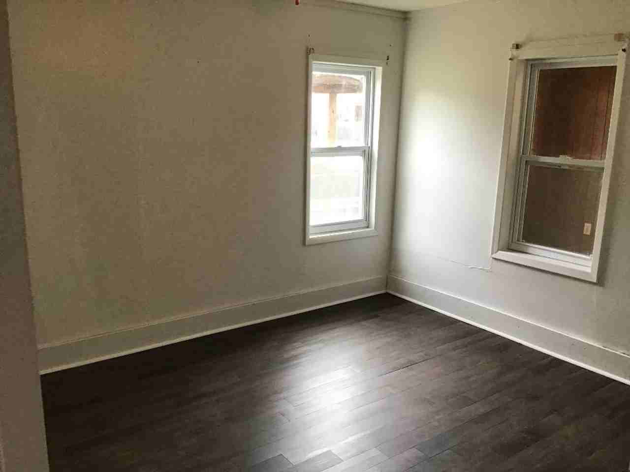 21524 Se 65th Ave - Photo 4 of 8