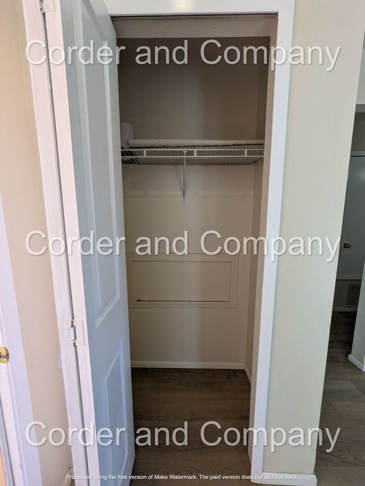 1776 Jeffrey Rd Ne - Photo 3 of 24