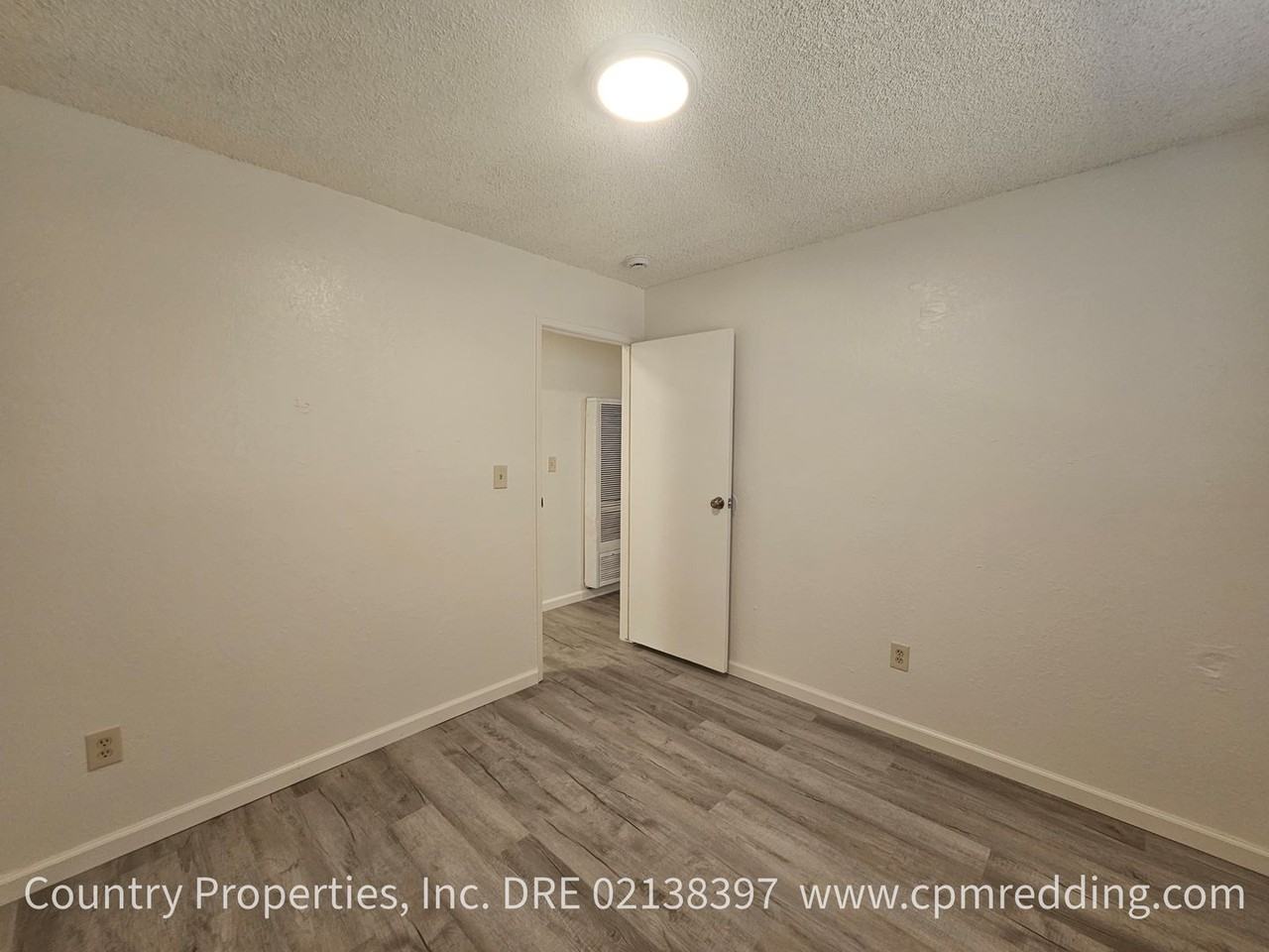 2582 Rainbow Ln - Photo 7 of 16