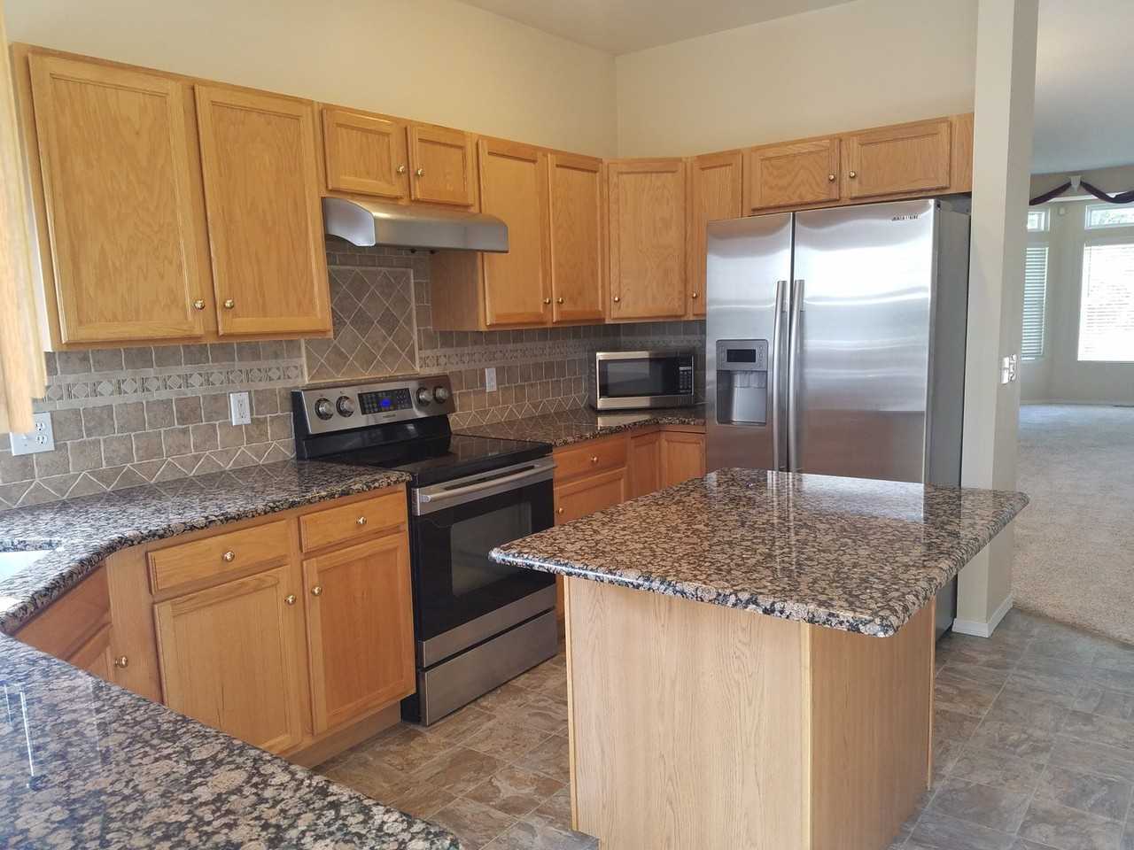 8155 Ravenel Dr - Photo 4 of 12