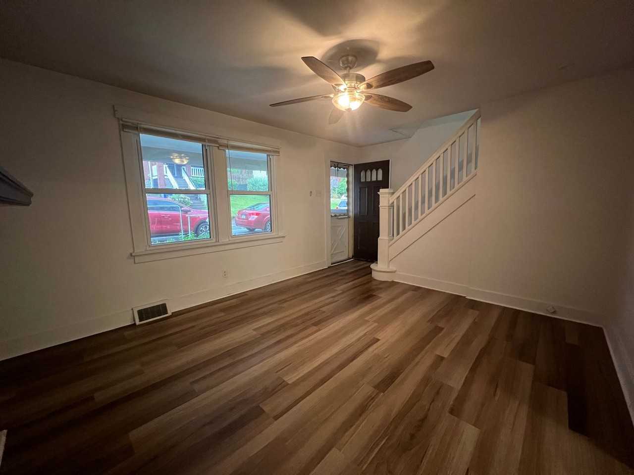 1728 Duffield St - Photo 4 of 13