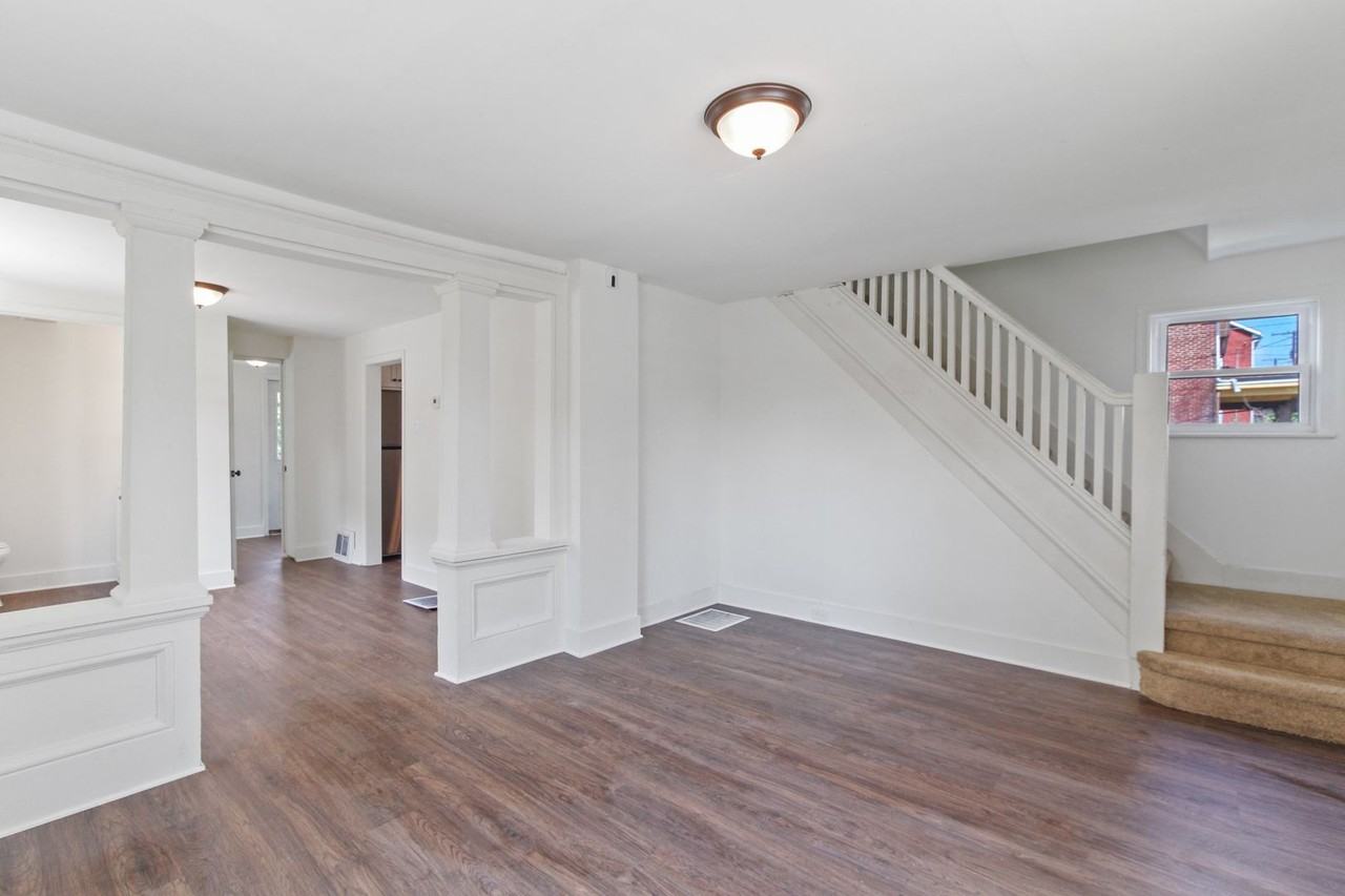 700 Jessop Pl - Photo 4 of 24