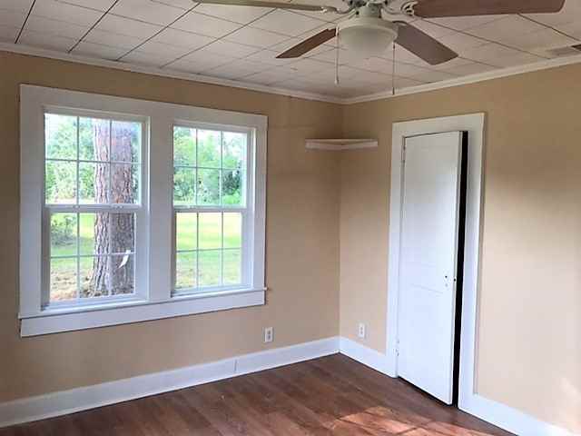 107 Laircey St - Photo 5 of 21