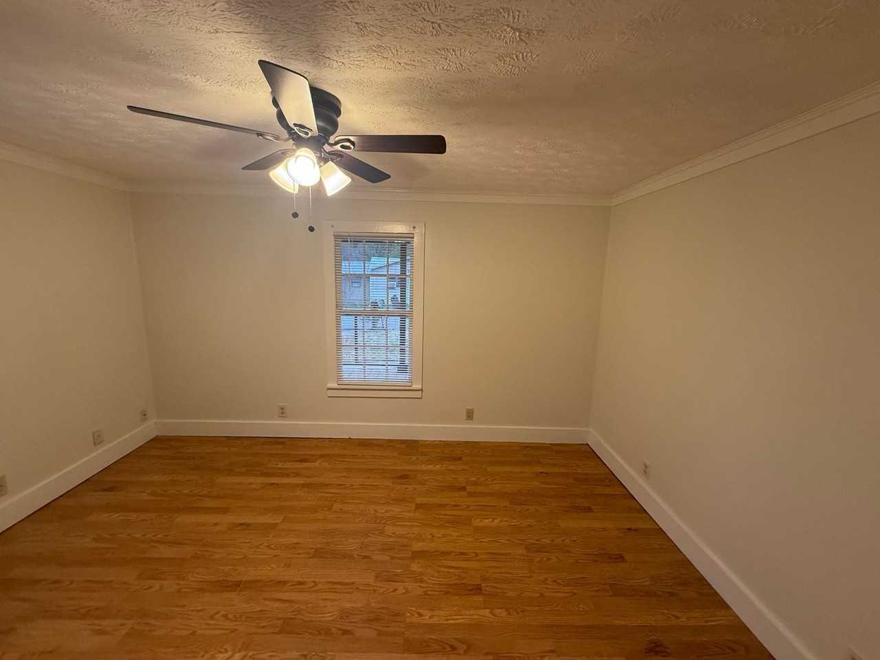 Firestone Property Cedartown - Photo 3 of 9