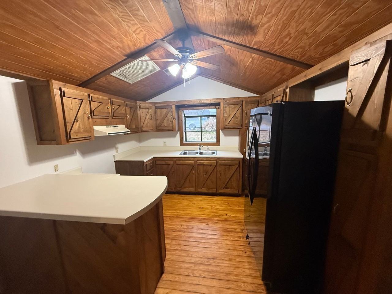 Firestone Property Cedartown - Photo 7 of 9