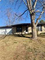 2607 Lee St - Photo 1 of 1