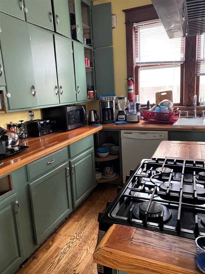 402 W High St - Photo 3 of 6