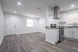 featured image of 201 N Pierce St