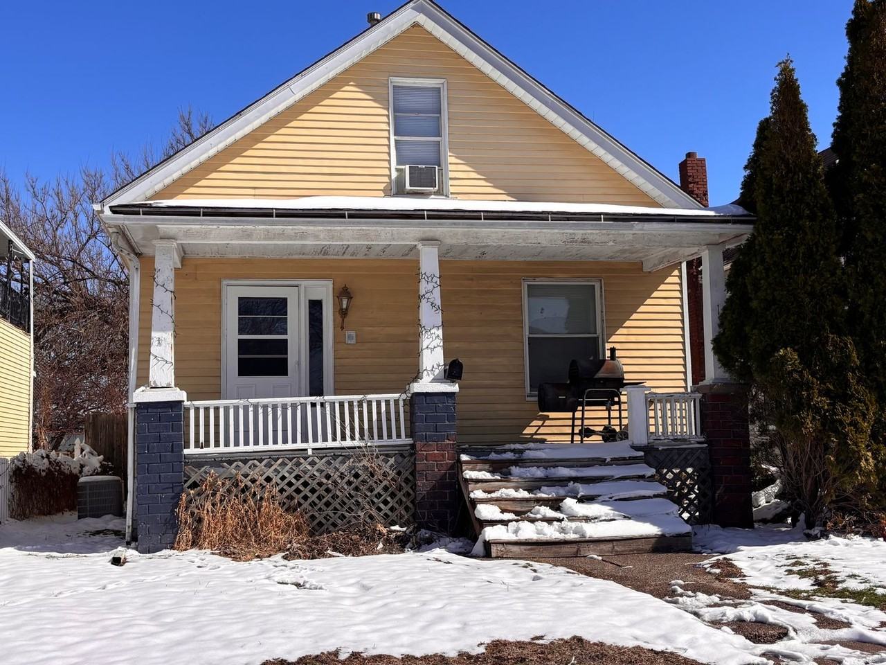 1523 10th Ave - Photo 6 of 6