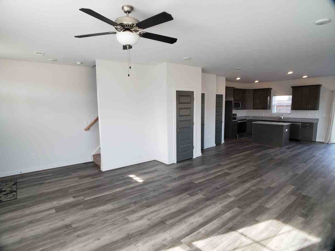 4509 Josephine Ln - Photo 5 of 15