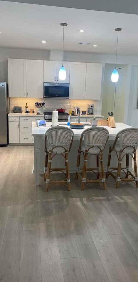 1495 Shoreside Dr - Photo 3 of 31