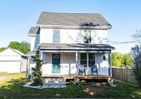 featured image of 6 N Soudersburg Rd