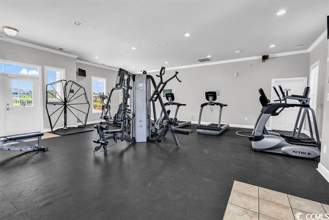 308 Kiskadee Loop - Photo 3 of 11