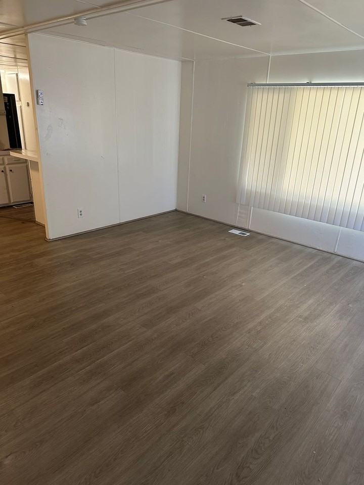 Westwind - Photo 3 of 28