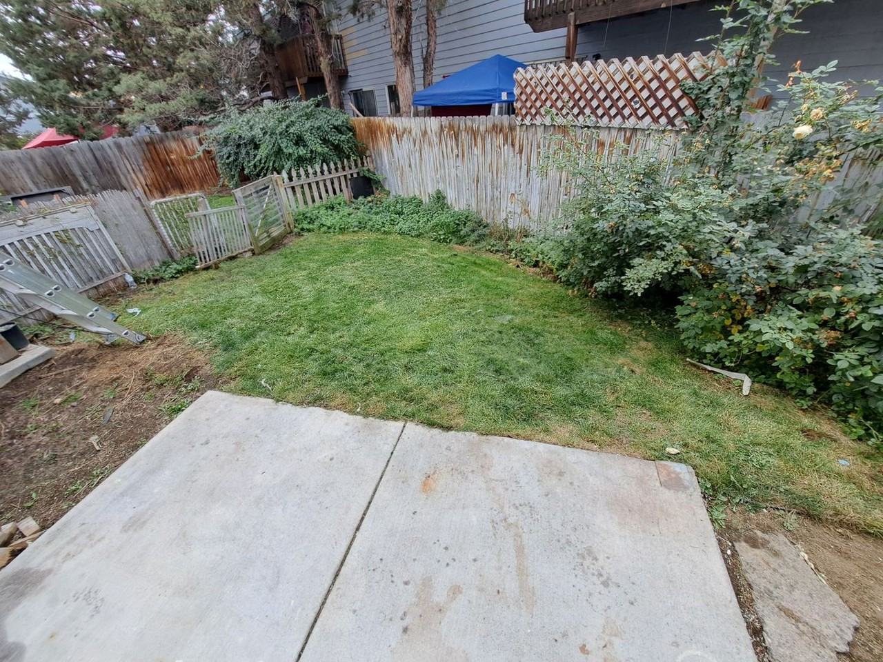 2965 Ne Worthington Ct #2 - Photo 6 of 7