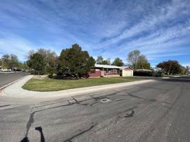 1004 N Broadway Ave - Photo 1 of 1