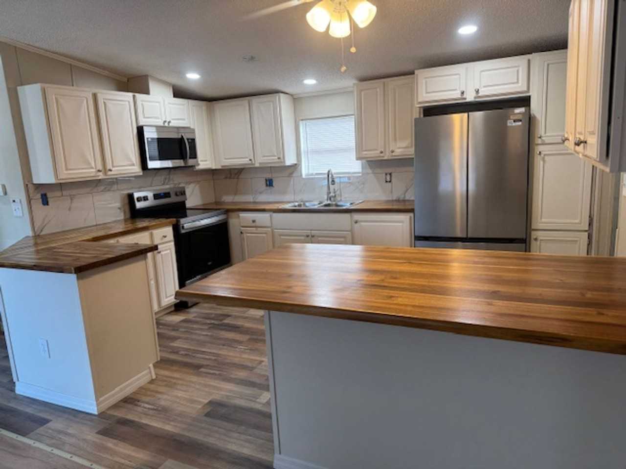 9663 Cypress Park Dr - Photo 5 of 14