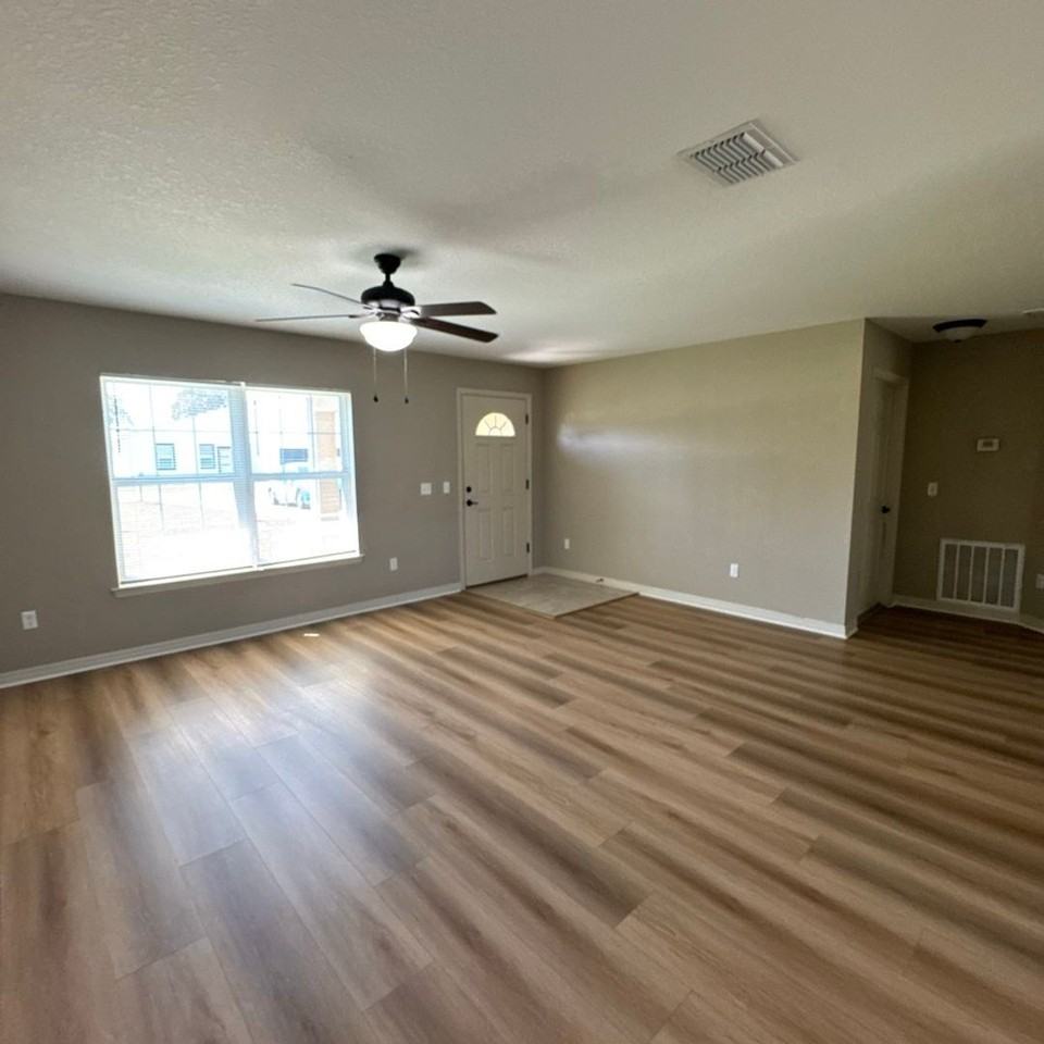 4151 Sw 166th Place Rd - Photo 4 of 19