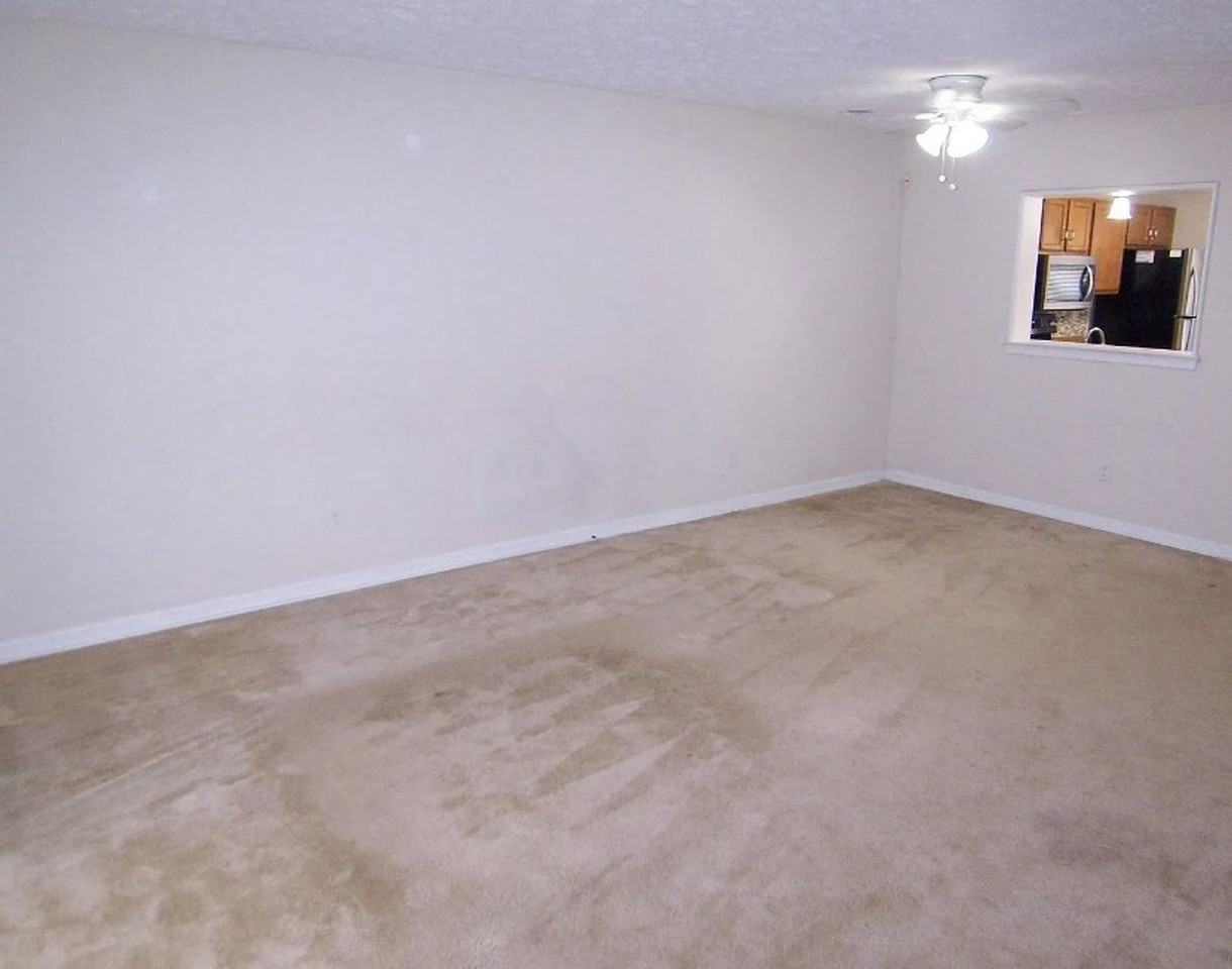 3924 Cutty Sark Rd - Photo 7 of 13