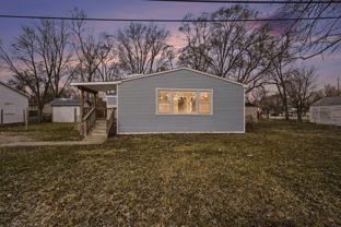 6020 Lincoln Blvd - Photo 1 of 1