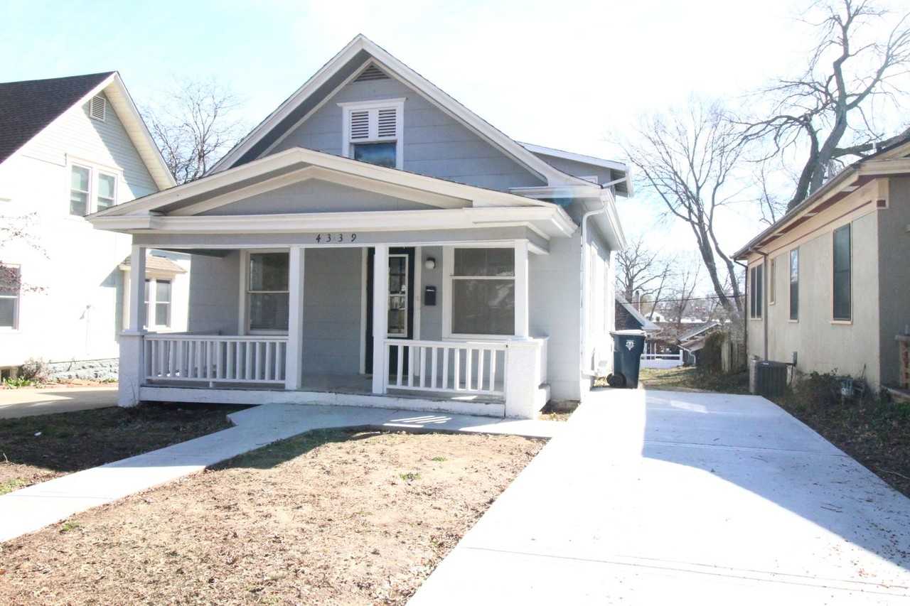 4339 Fairmount Ave - Photo 2 of 11