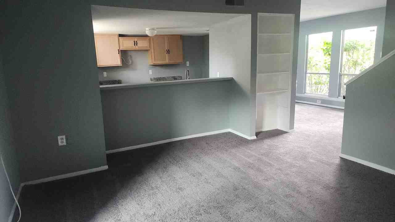 1818 Warringwood Dr - Photo 2 of 17