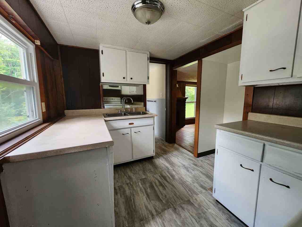 286 W Grace St - Photo 2 of 15