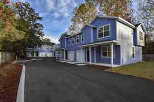 2610 Sw 35th Pl #20 - Photo 1 of 1