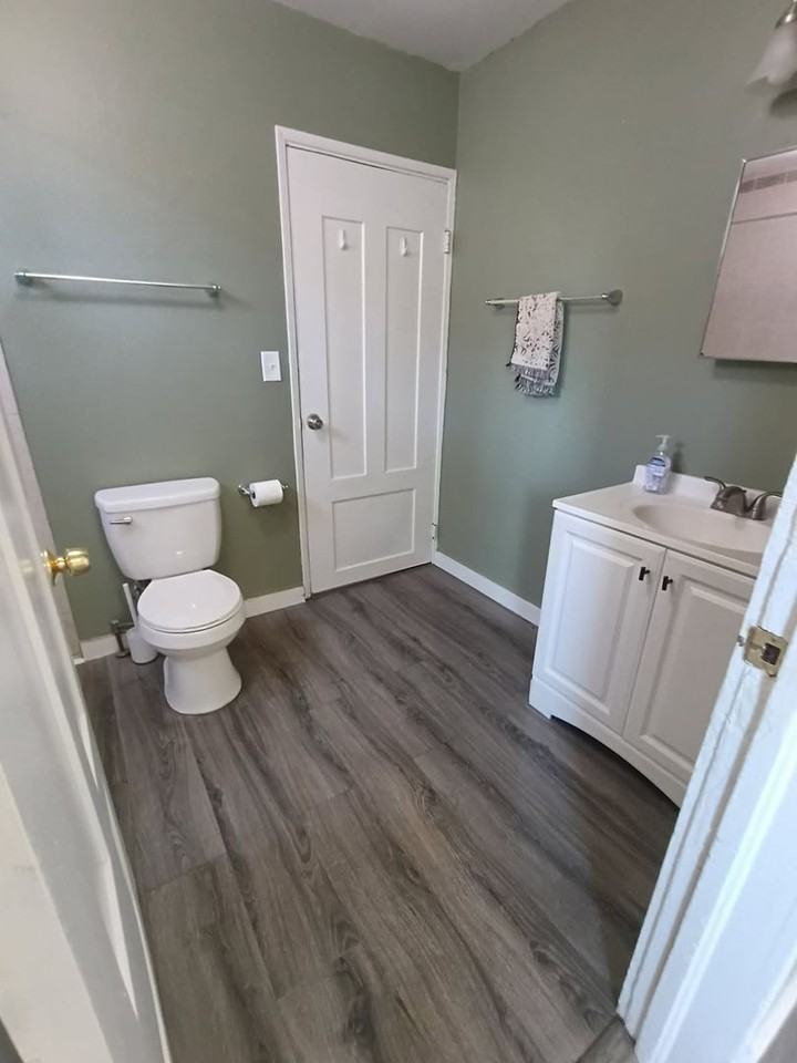 4075 Pine St - Photo 7 of 13