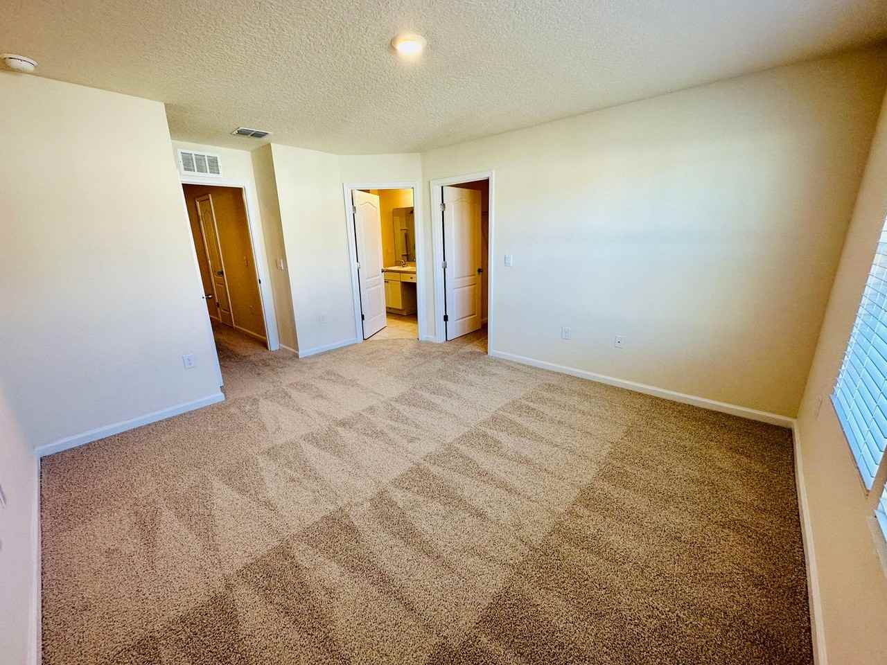 70 Oarsman Crossing Dr - Photo 5 of 19