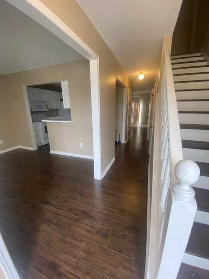 6227 Crest Green Rd - Photo 2 of 21