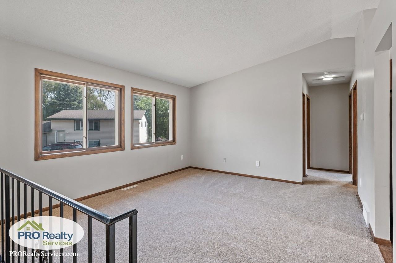 4467 Slater Rd - Photo 5 of 25