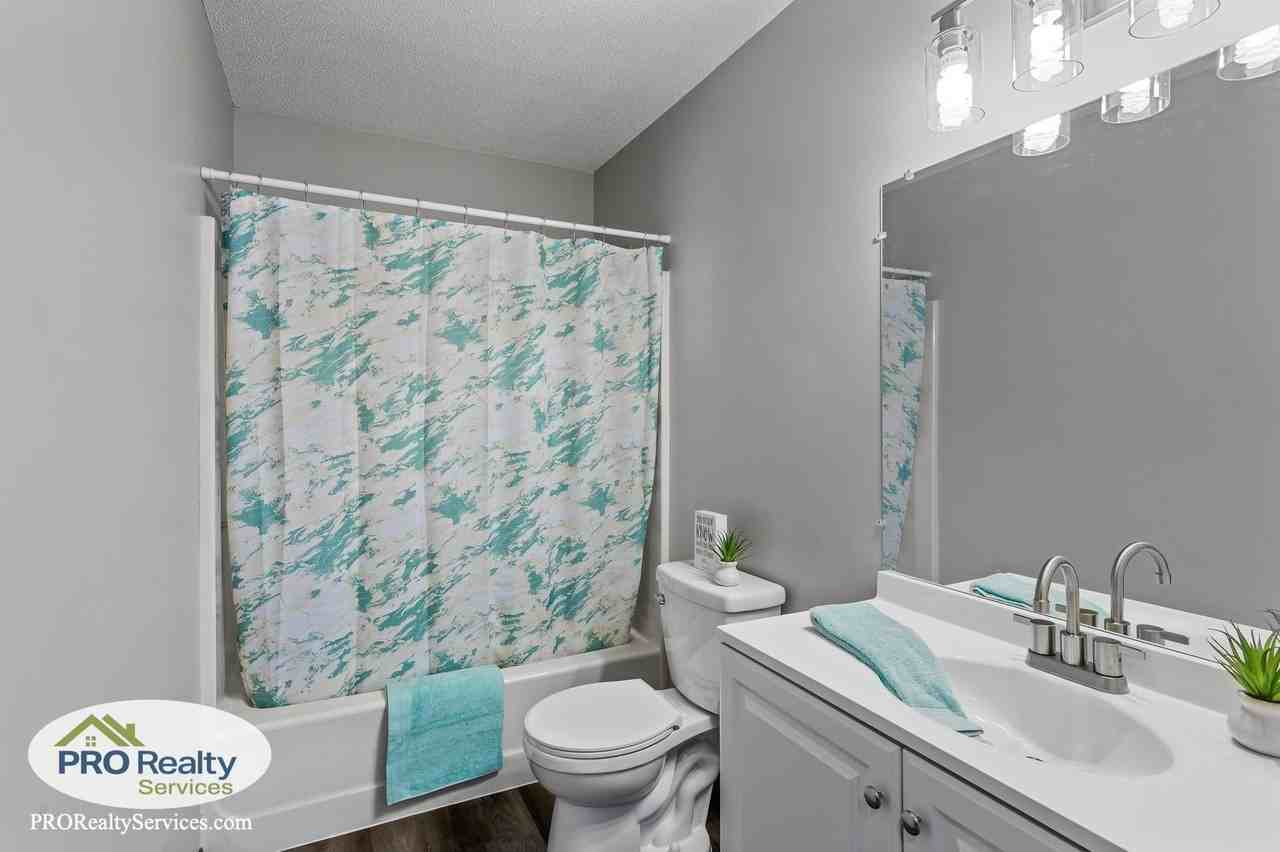 4467 Slater Rd - Photo 7 of 25