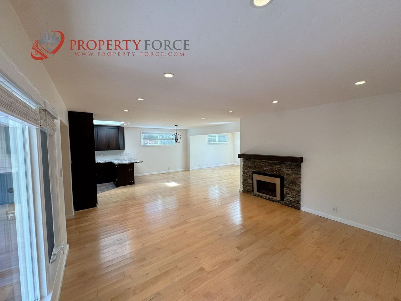 530 29th Ave - Photo 6 of 29