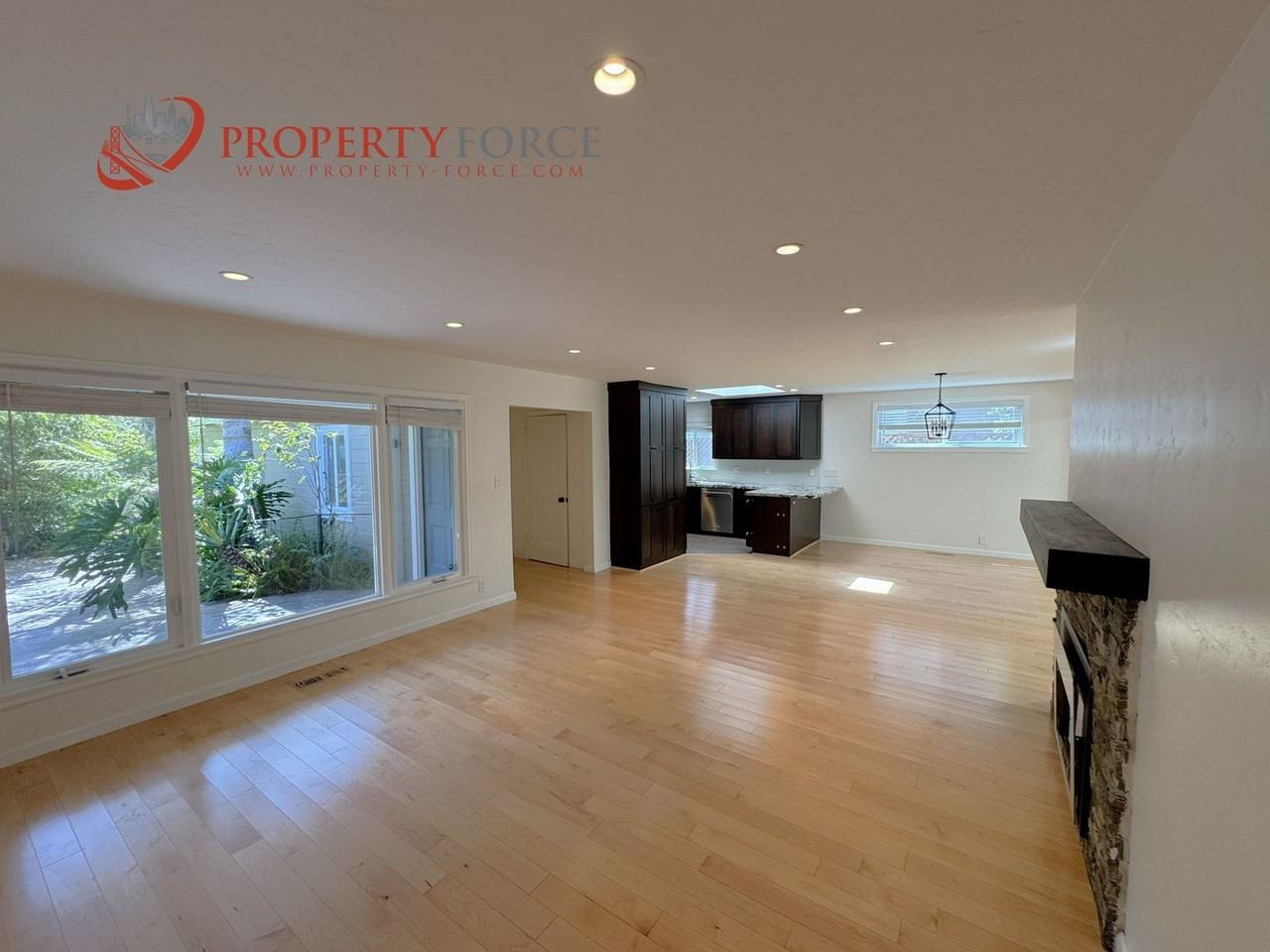 530 29th Ave - Photo 7 of 29