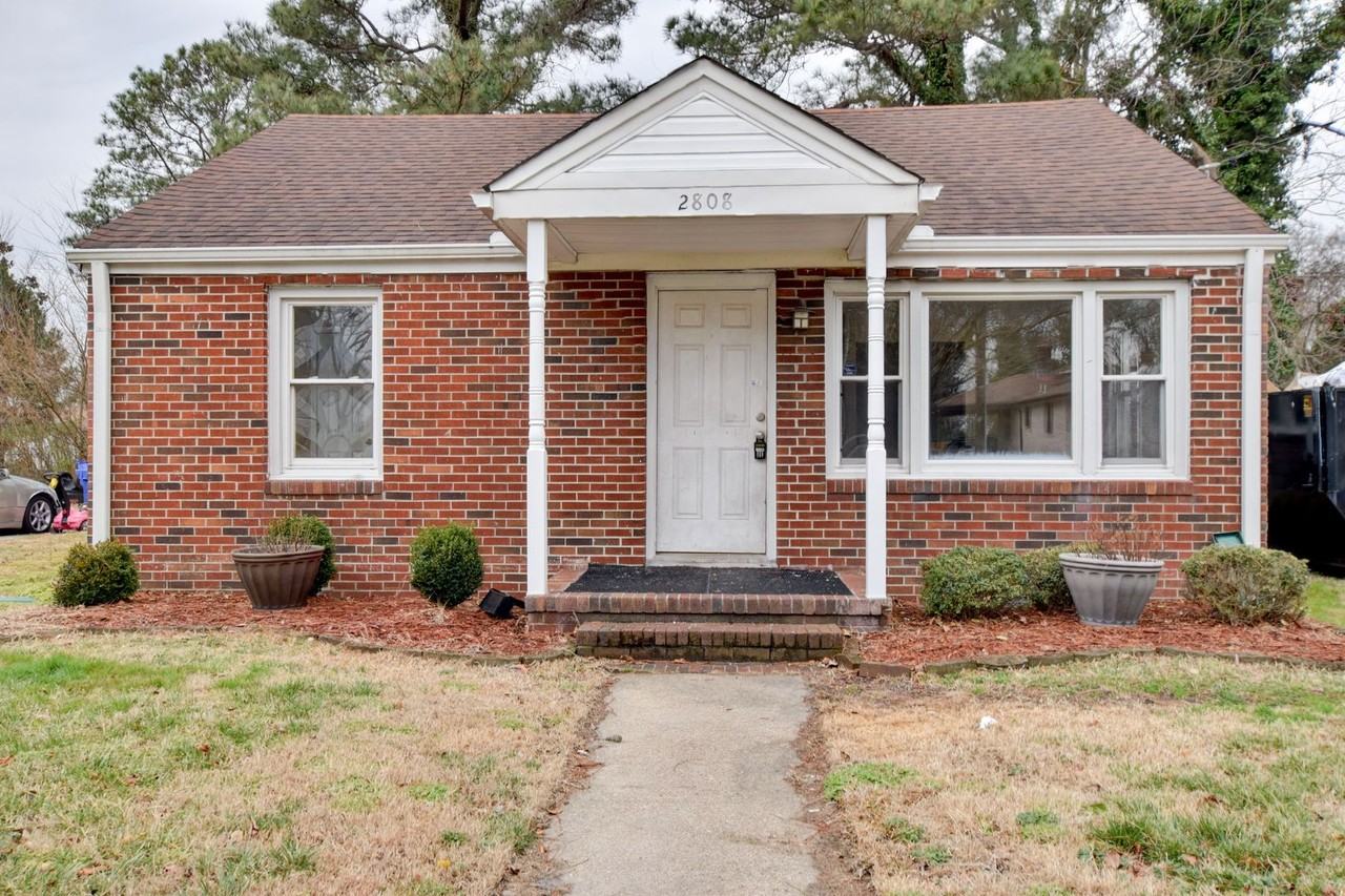 2808 Arcadia Ave