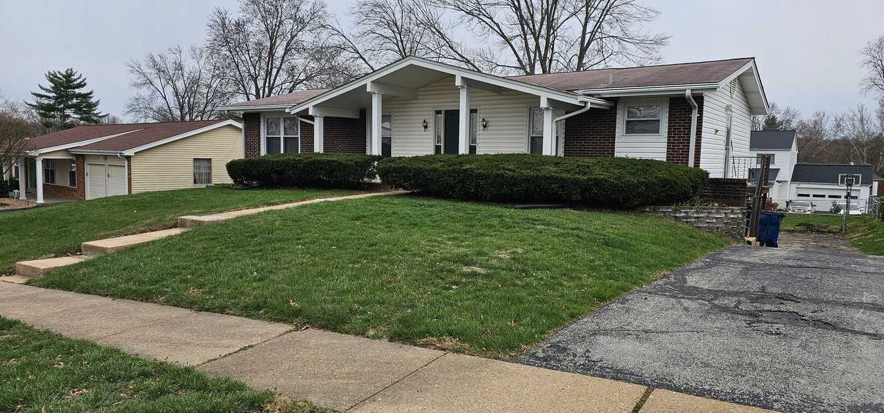 11864 Featherwood Dr - Photo 3 of 3