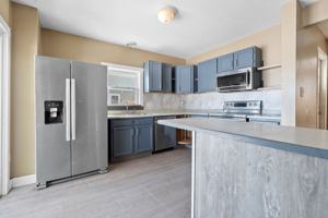 featured image of 14 Artillery Ln