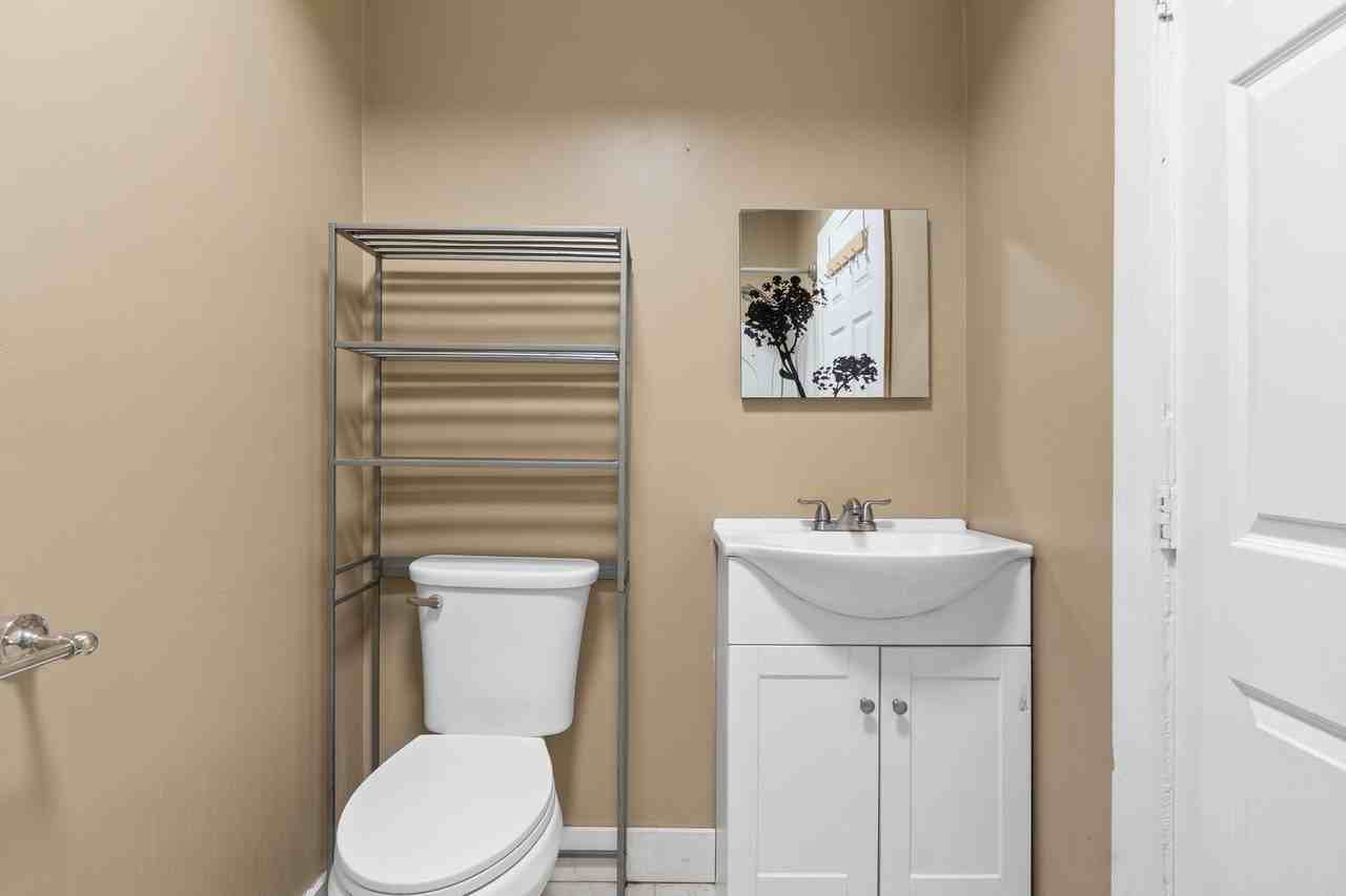 14 Artillery Ln - Photo 4 of 12