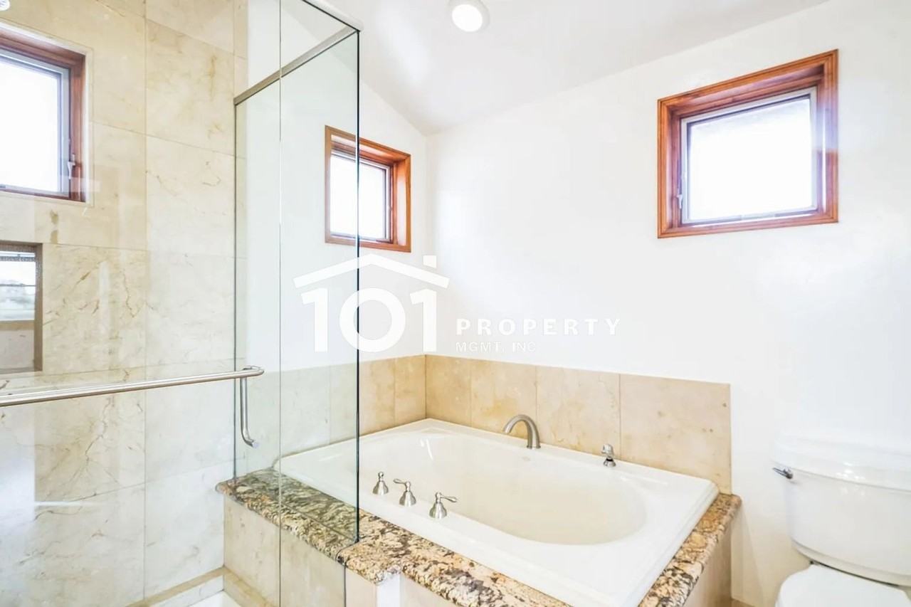 7522 Evergreen Dr - Photo 3 of 29