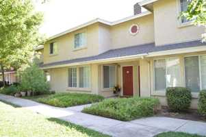 featured image of 1003 Lake Park Ave