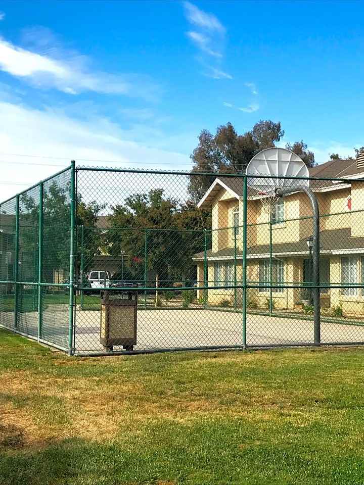 1003 Lake Park Ave - Photo 5 of 12