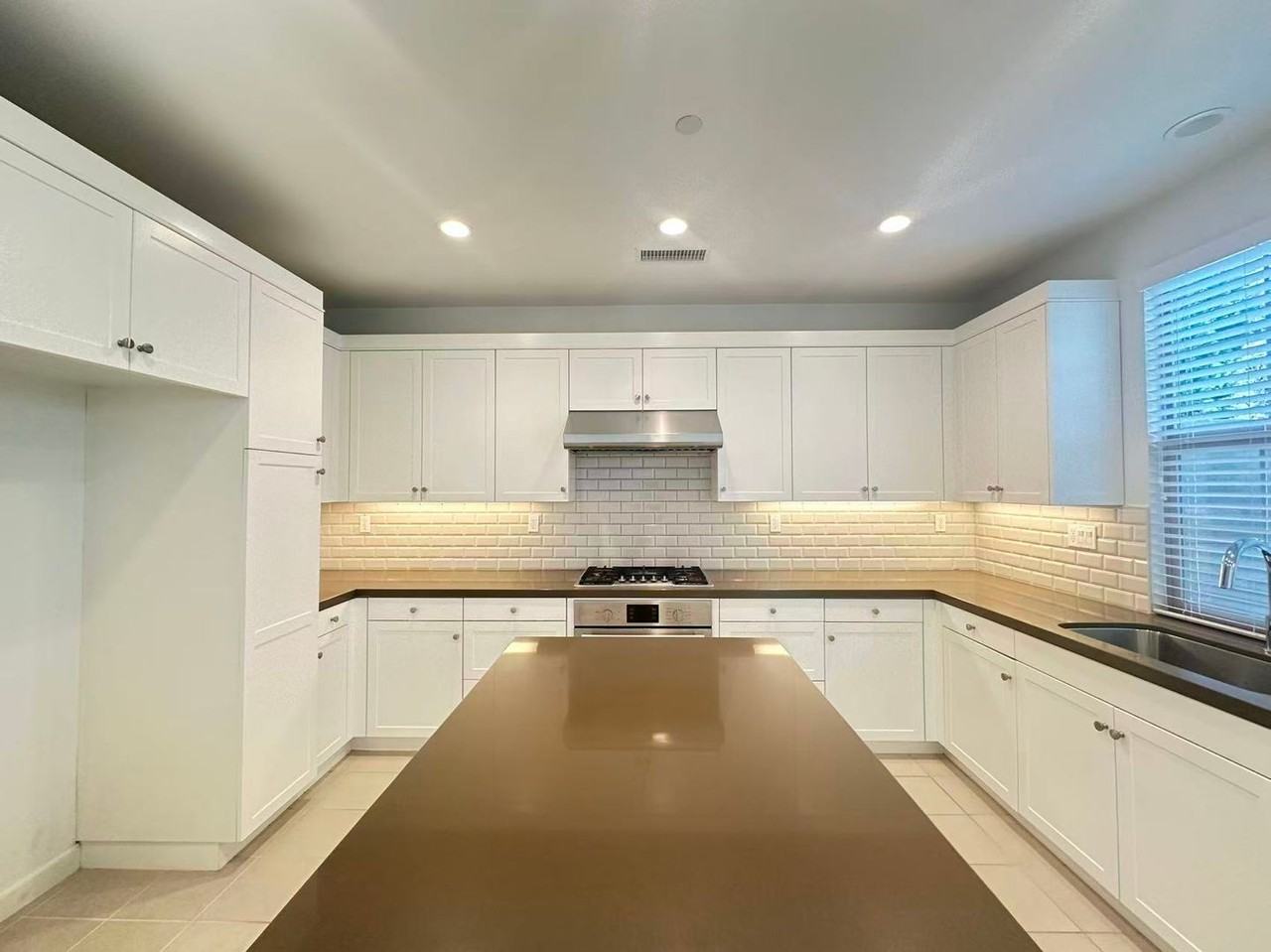 182 Augustine - Photo 4 of 17
